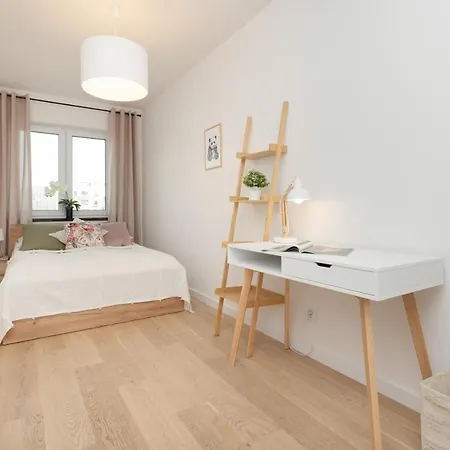 Apartamento Modern & Bright With Parking And Balcony By Renters