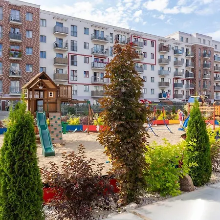 Modern & Bright With Parking And Balcony By Renters Appartamento Varsavia